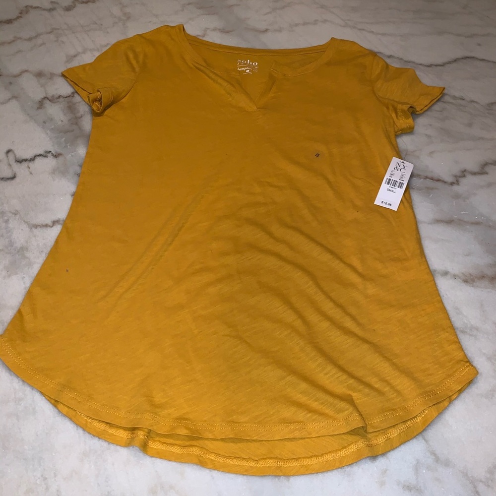 Hampton Tee, New York & Company, NEW